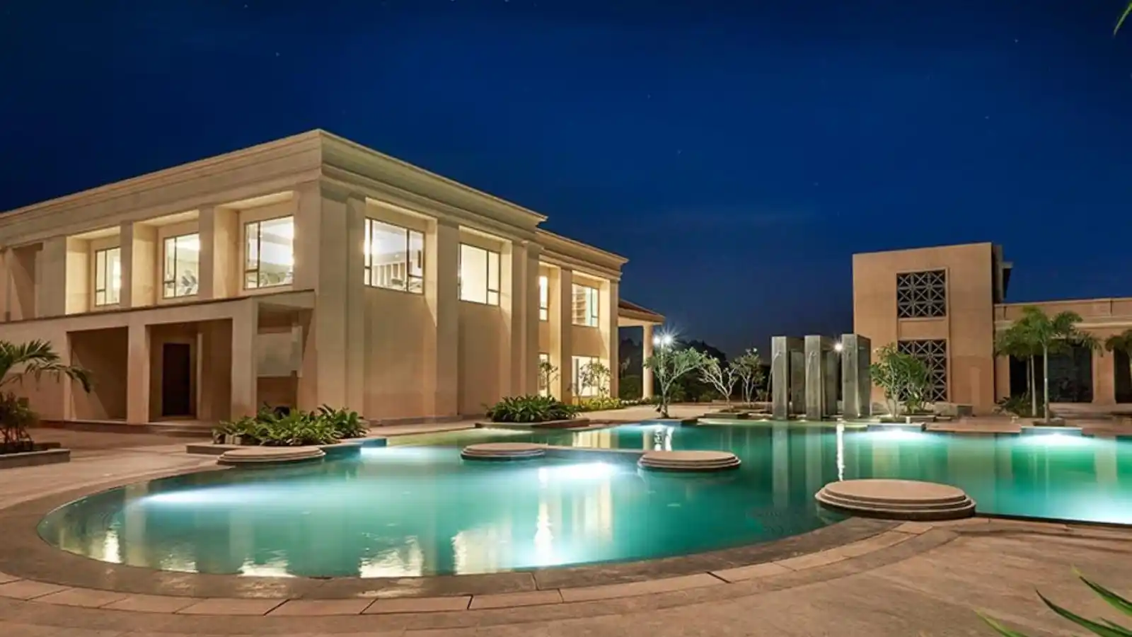 Hiranandani-Devanahalli-Villas-club-house